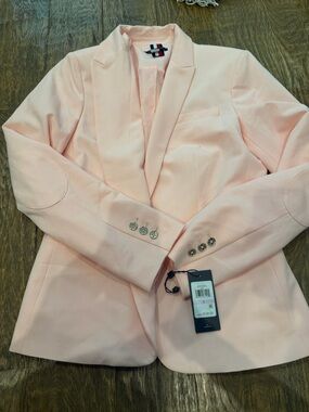 Women's Blush Pink Tailored Blazer and pants suit set